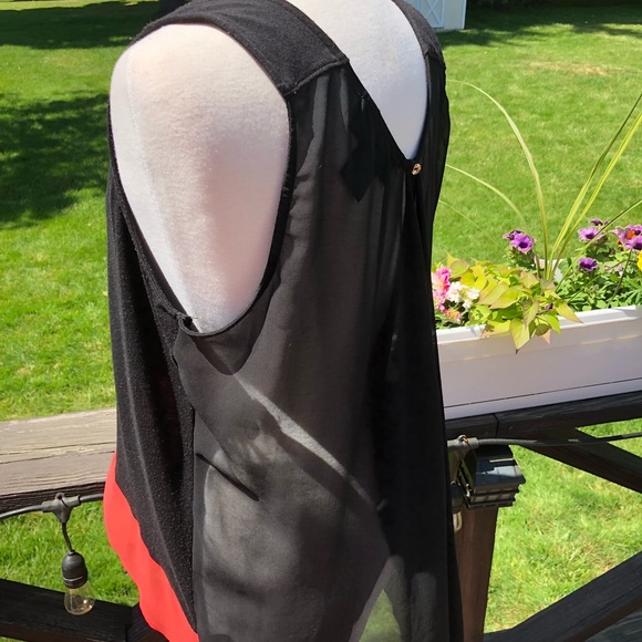 KK Kollection Draped Back Top! - Picture 3 of 8